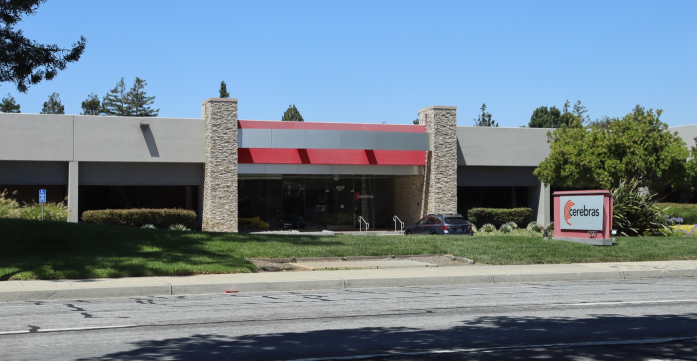 Cerebras Systems · Sunnyvale Arques Avenue · 一家挑战者的总部